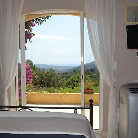Villa Grasse Vue Exceptionnelle 8p Piscine Interieure