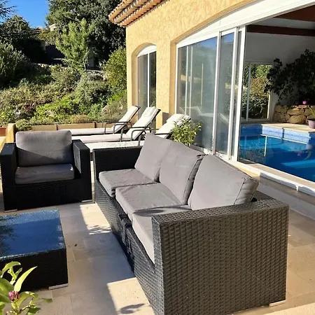 Grasse Vue Exceptionnelle 8p Piscine Interieure Peymeinade